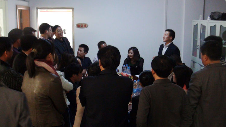 贛云代表和聯(lián)合會(huì)成員的互動(dòng)