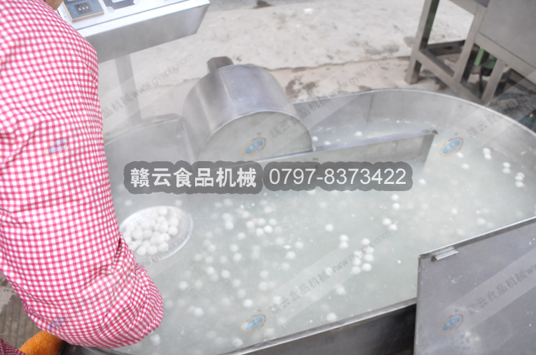 煮丸是需要一些時(shí)間的