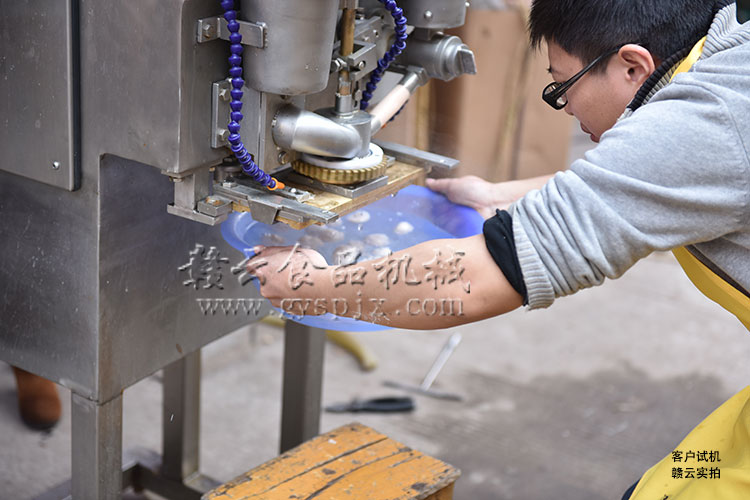 ��������������ĳ��Ͱ����~(y��)��